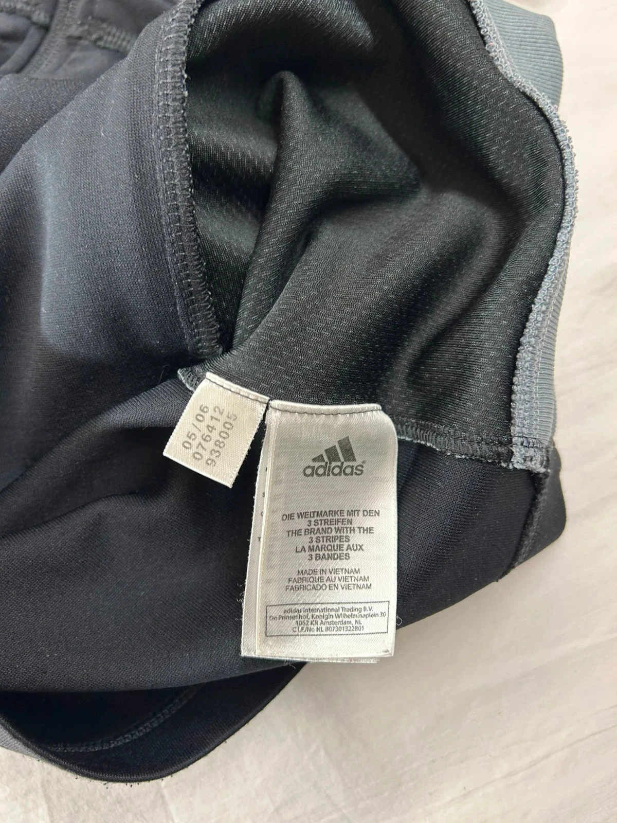 Veste leve preta adidas estilo vintage retrô anos 2000 – photo 10